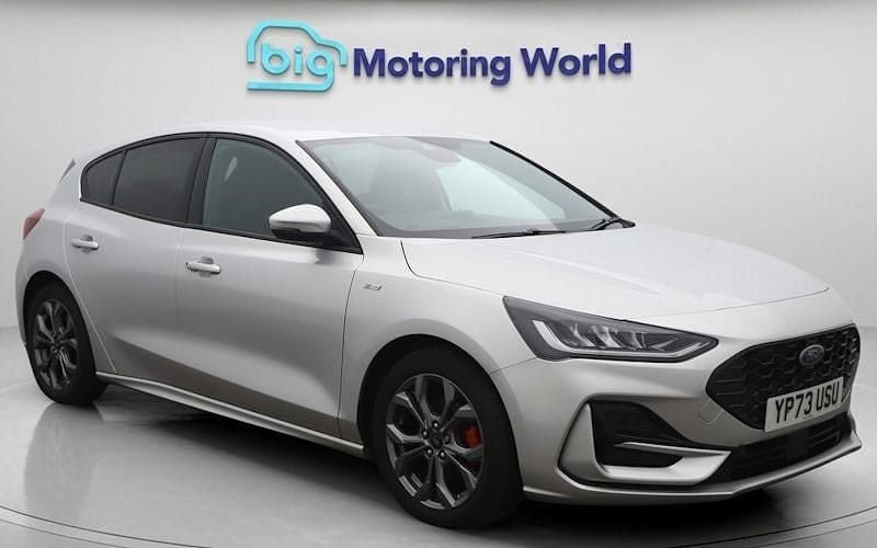 Used 2023 Ford Focus ST-Line Hatchback | £17,400 (Fair price) - Image 1/4