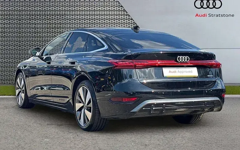 Used Audi A6 e-tron S-Line 314 kW (428 HP) 2025 Black Hatchback