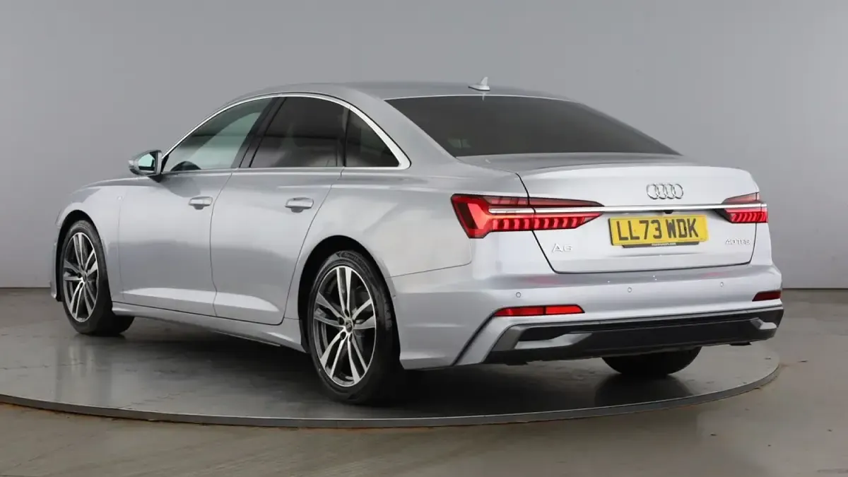 Used Audi A6 S-Line 204 HP (150 kW) 2023 Silver Sedan