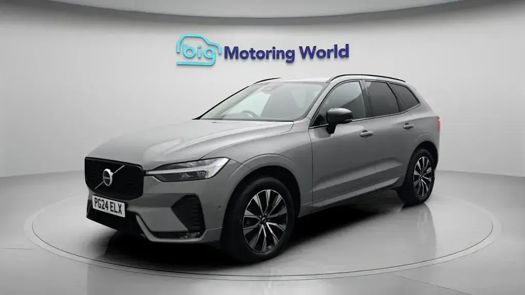 Used Volvo XC60 Plus 250 HP (183 kW) 2024 Grey SUV