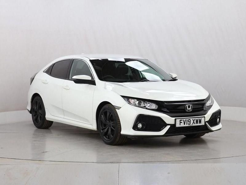 Used Honda Civic SR 120 HP (88 kW) 2019 White Hatchback