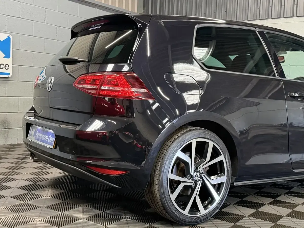 Used VW Golf VII GTD 2016 Black Hatchback