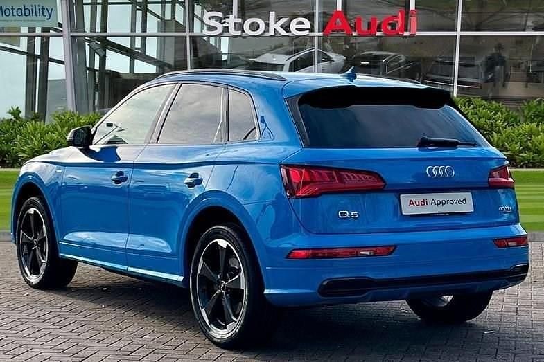 Used Audi Q5 Black Edition 190 HP (139 kW) 2019 Blue SUV