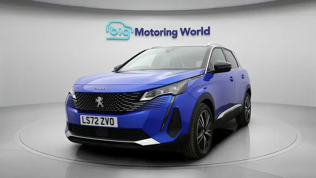 Used Peugeot 3008 Premium 130 HP (95 kW) 2022 Blue SUV