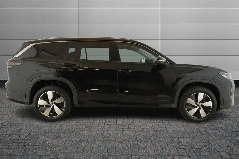 New VW Tayron Match 150 HP (110 kW) 2026 Grenadilla black SUV