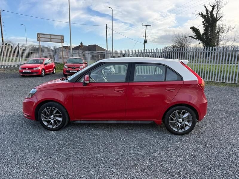 Used MG MG3 2016 Red Hatchback