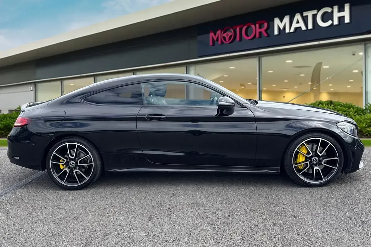 Used Mercedes C300 AMG line 2018 Black Coupe