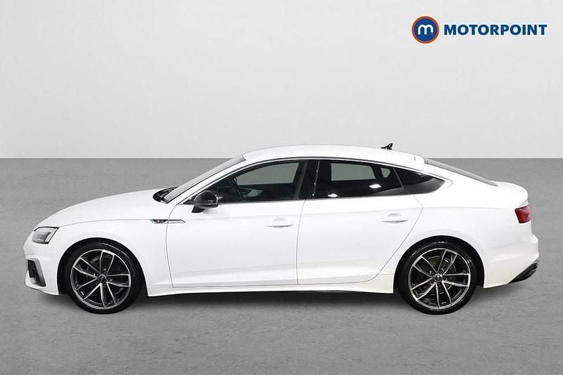 Used Audi A5 S-Line 190 HP (139 kW) 2023 White Hatchback