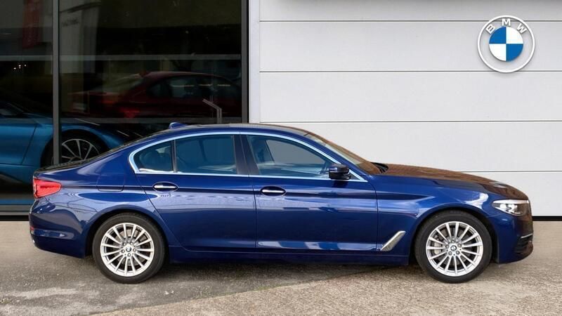 Used BMW 530 Sport Line 261 HP (191 kW) 2017 Blue