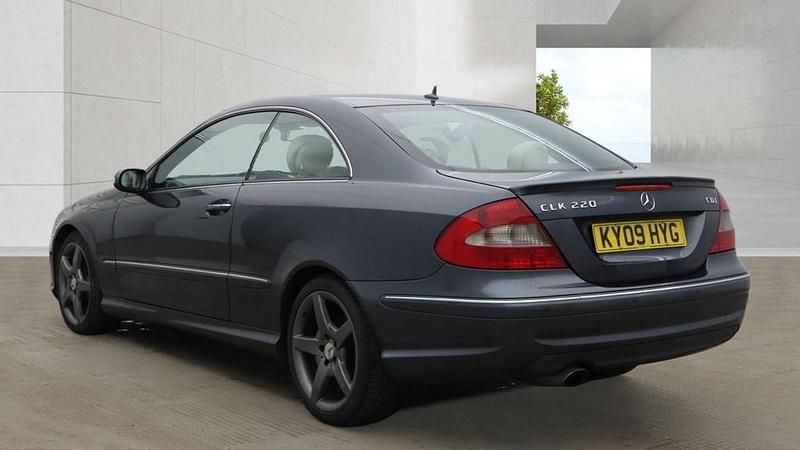 Used Mercedes CLK220 2009 Grey Coupe