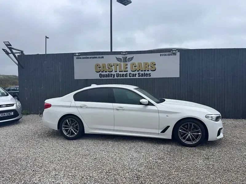 Used BMW 520 M Sport 2018 White Sedan
