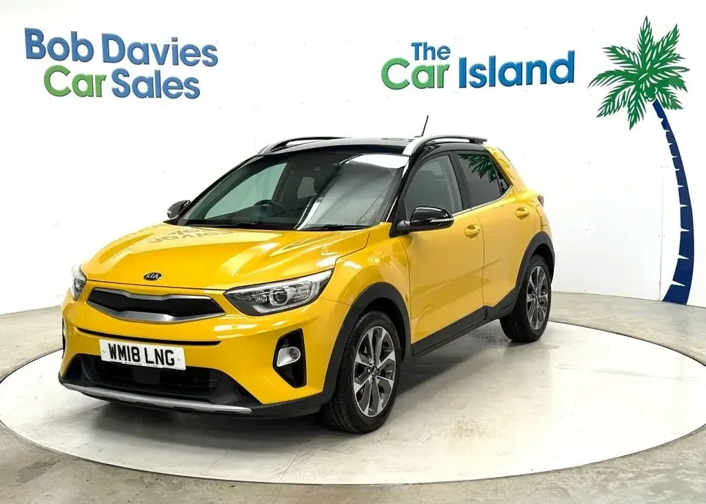 Used Kia Stonic First Edition 120 HP (88 kW) 2017 Yellow SUV
