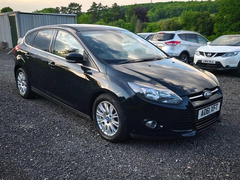 Black Used 2012 Ford Focus Titanium Hatchback | £1,750 (Fair price) - Image 1/4