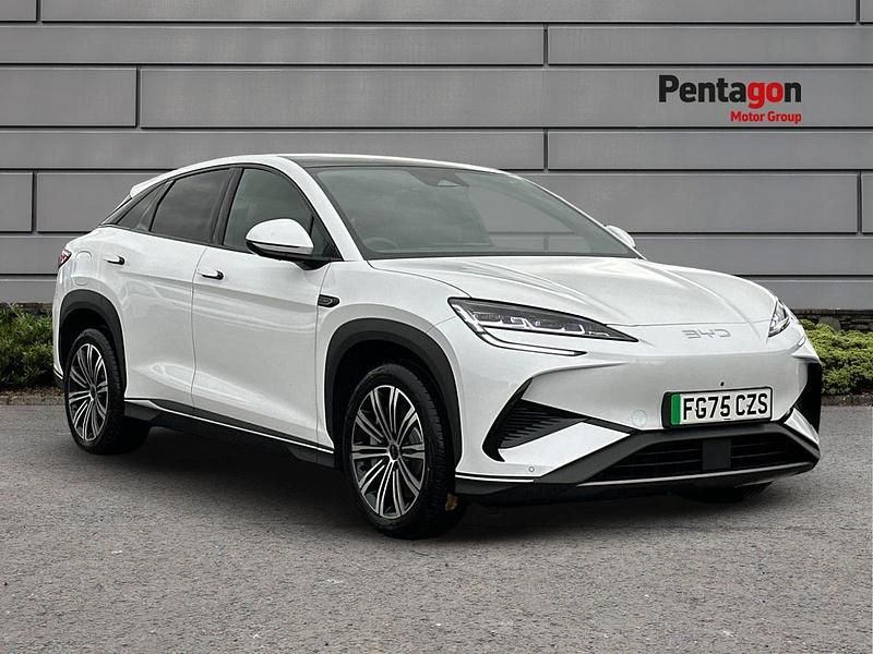 Polar white Used 2025 BYD Sealion 7 Comfort SUV | £35,995 (Fair price) - Image 1/4