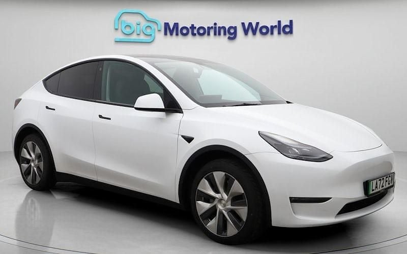 Used Tesla Model Y Long Range AWD 286 kW (389 HP) 2025 SUV