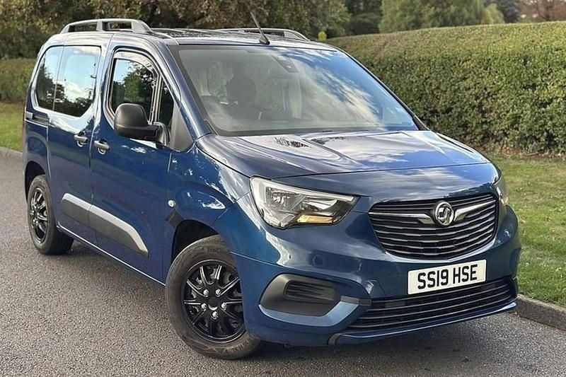 Used 2019 Vauxhall Combo Design Edition MPV | £8,390 (Good price) - Image 1/1
