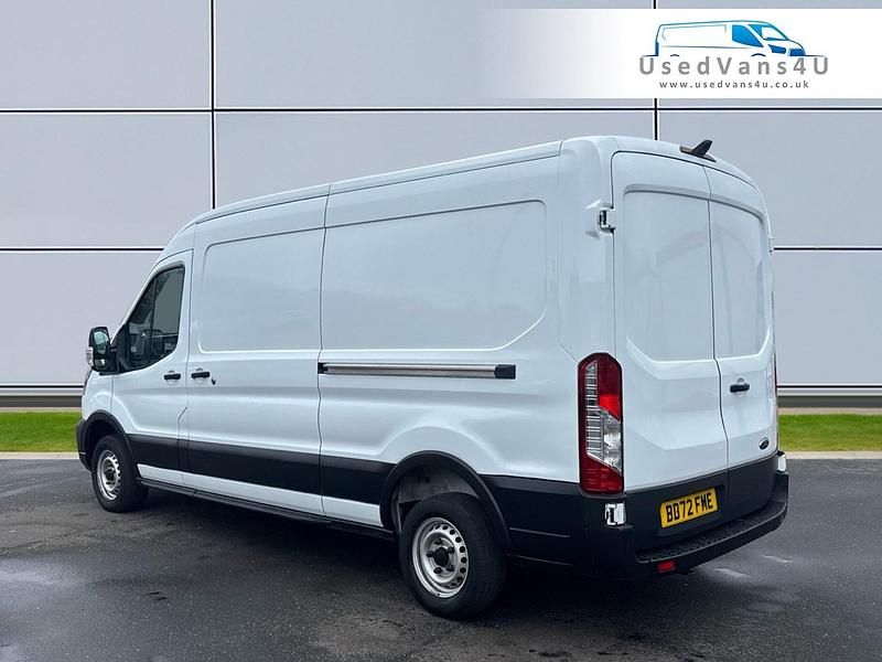 Used Ford Transit 105 HP (77 kW) 2022 White Van