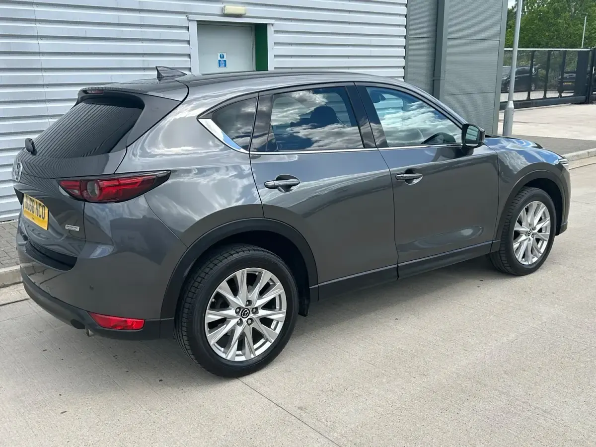 Usado Mazda CX-5 Inclusive 184 HP (135 kW) 2018 Cinzento SUV