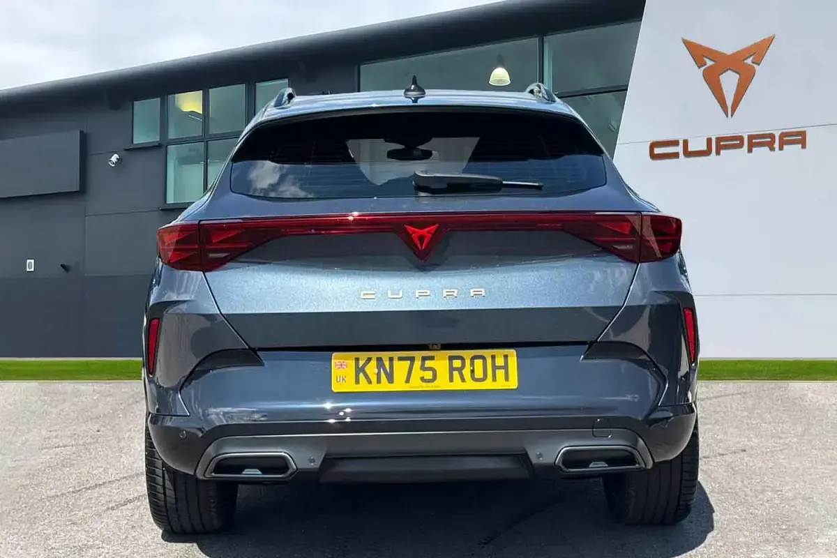 Used Cupra Formentor 150 HP (110 kW) 2025 Grey SUV