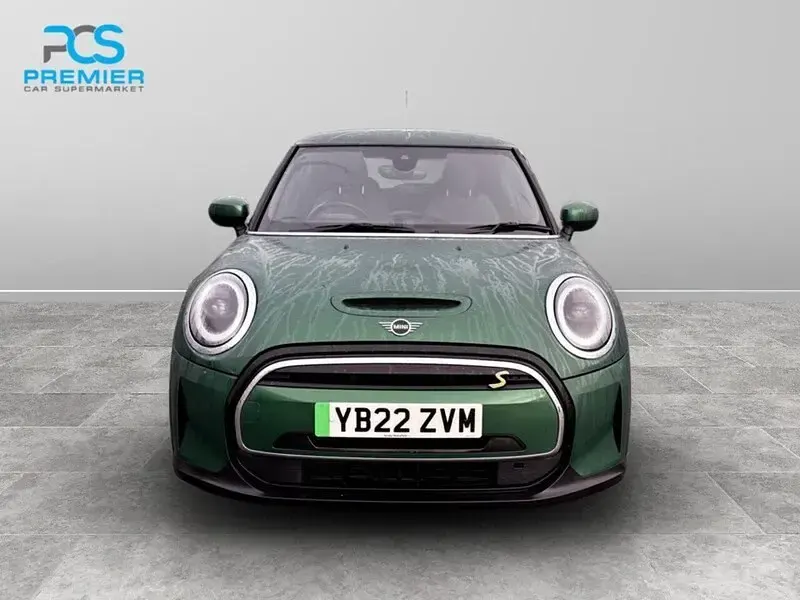 Usado Mini Cooper SE Hatch 2022 Verde Utilitario