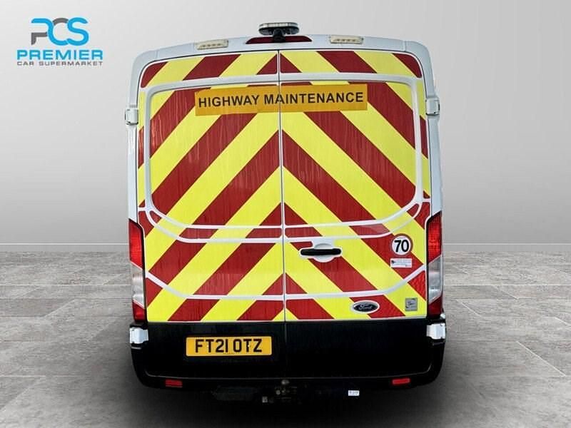 Used Ford Transit 130 HP (95 kW) 2021 White Van