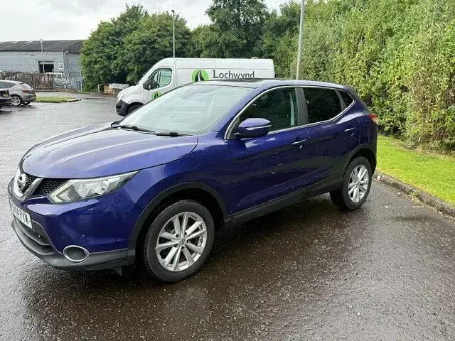 Used Nissan Qashqai Acenta Premium 115 HP (84 kW) 2014 Blue SUV