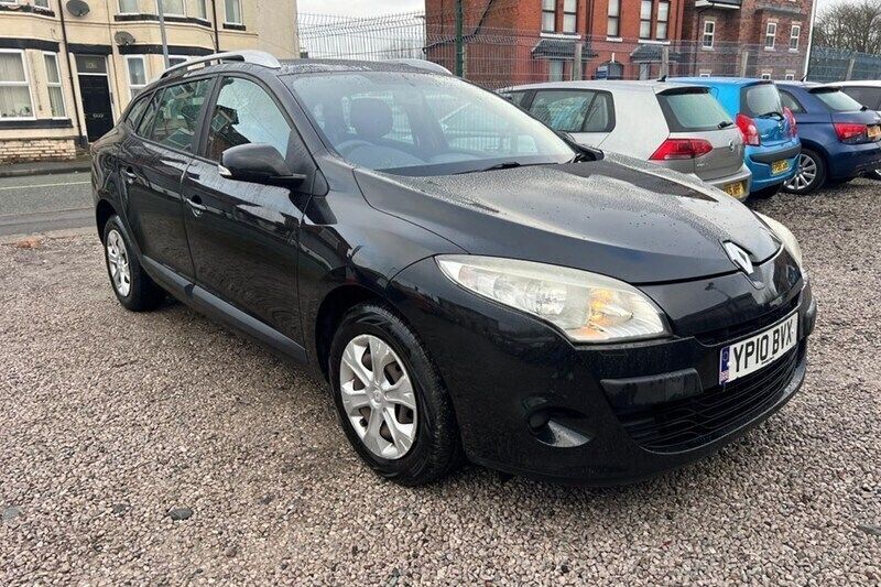 Used 2010 Renault Mégane III Expression Estate | £1,495 (Fair price) - Image 1/1