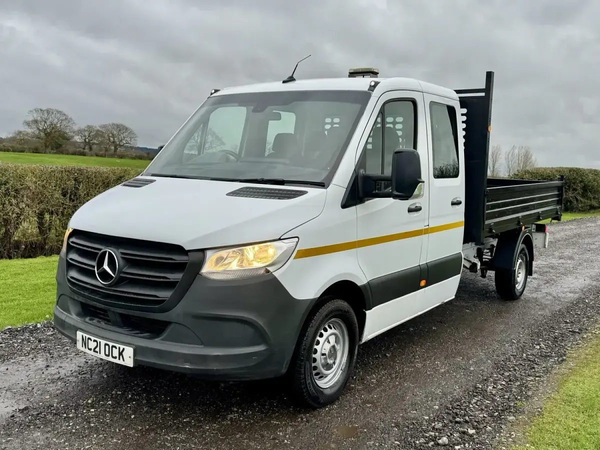 Gebraucht Mercedes Sprinter 2021 Weiß Van