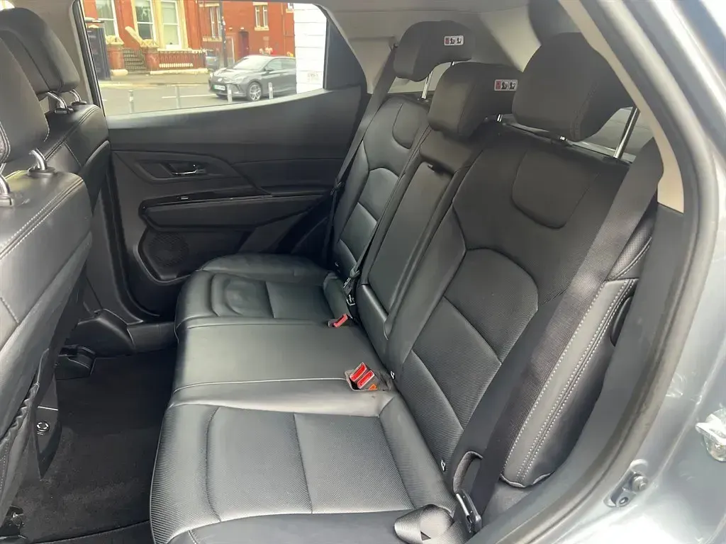 Used SsangYong Korando 163 HP (119 kW) 2022 Grey Estate