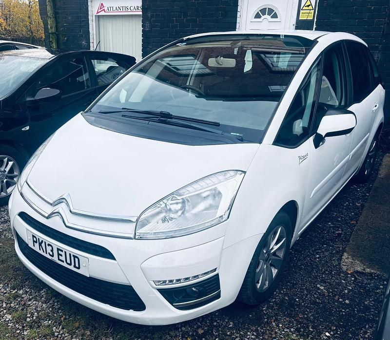 Used Citroën C4 Picasso 2013 White MPV