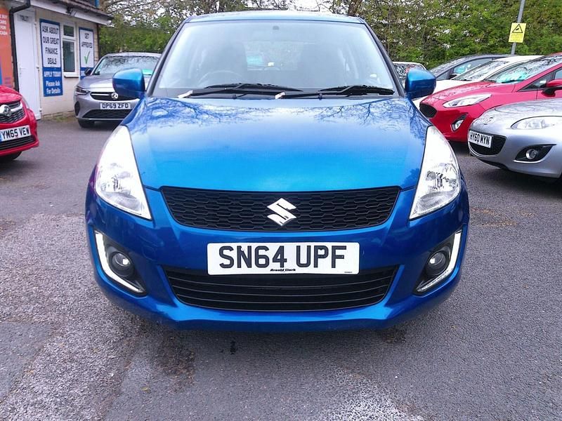 Used Suzuki Swift SZ3 94 HP (69 kW) 2014 Blue Hatchback