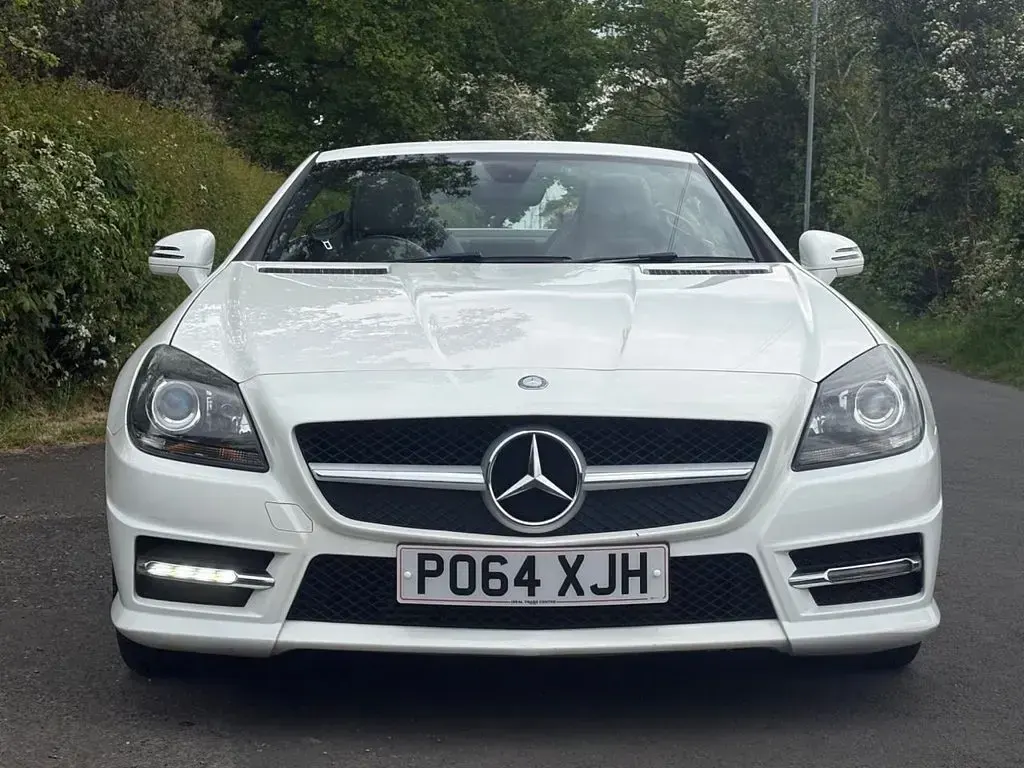 Used Mercedes SLK250 AMG 2014 White Cabriolet