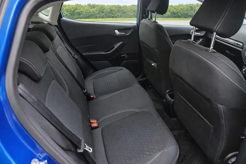 Used Ford Fiesta Zetec 100 HP (73 kW) 2019 Blue Hatchback