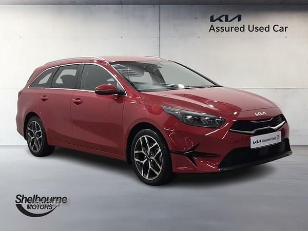 Used Kia Ceed 2025 Red Hatchback