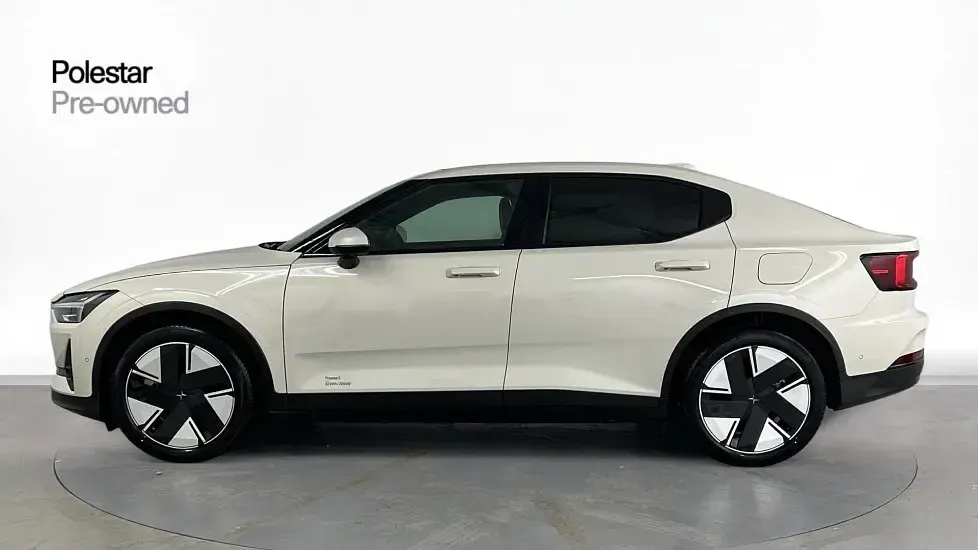 Novo Polestar 2 Long Range Single Motor 219 kW (299 HP) 2025 Dourado Citadino