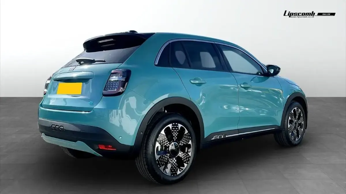 Used Fiat 600E La Prima 113 kW (154 HP) 2025 Blue SUV