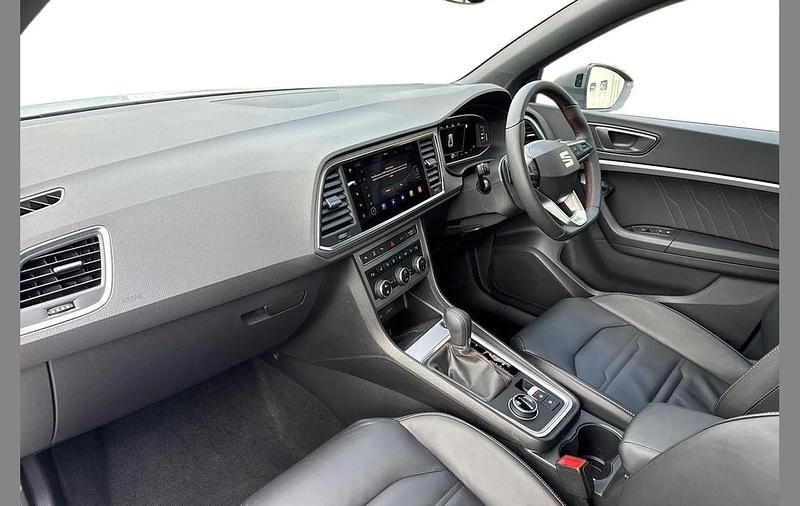 Used Seat Ateca Black Edition 150 HP (110 kW) 2025 White SUV