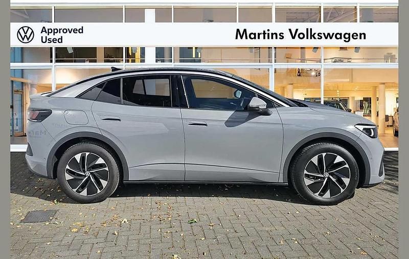 Usado VW ID.5 Pure 123 kW (168 HP) 2025 Cinzento SUV