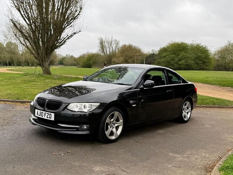 Used BMW 320 Comfort Edition 2010 Black Coupe