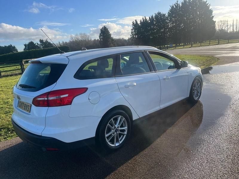 Used Ford Focus Style 2017 White Estate