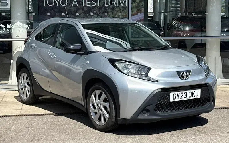 Used Toyota Aygo X PURE 72 HP (52 kW) 2025 SUV