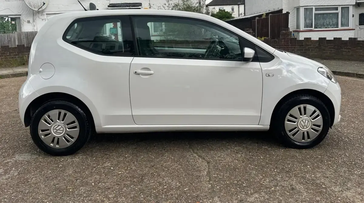 Usado VW up! move up! 2013 Branco Citadino