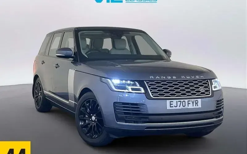 Begagnad Land Rover Range Rover Vogue 349 HK (256 kW) 2021 SUV