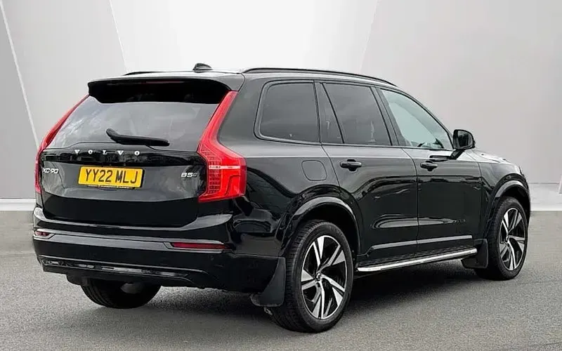 Used Volvo XC90 R-Design 235 HP (172 kW) 2021 Black SUV