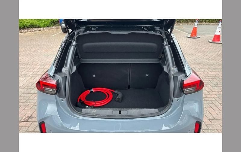 Used Vauxhall Corsa-e 100 kW (136 HP) 2024 Grey Hatchback