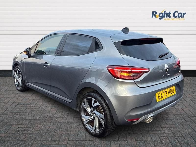 Used Renault Clio V RS Line 90 HP (66 kW) 2023 Shadow grey  Hatchback