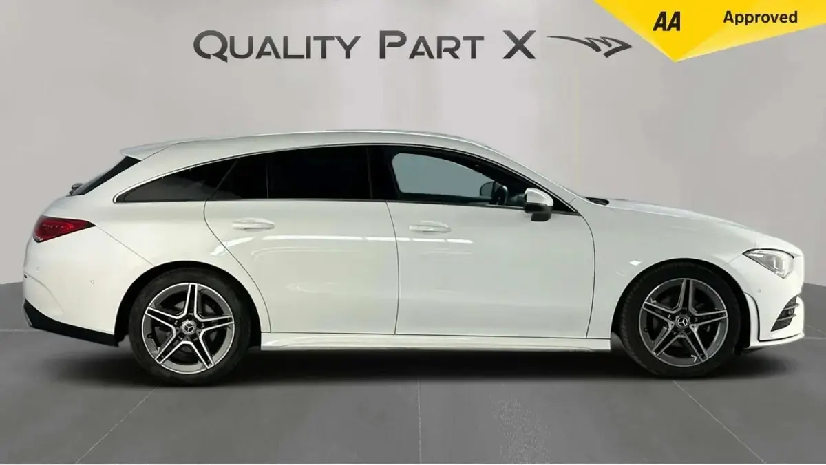 Used Mercedes CLA180 Shooting Brake AMG line 136 HP (100 kW) 2022 White Estate