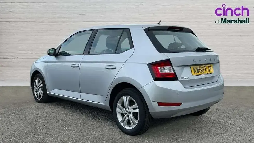 Używany Skoda Fabia SE 60 KM (44 kW) 2020 Srebrny Hatchback