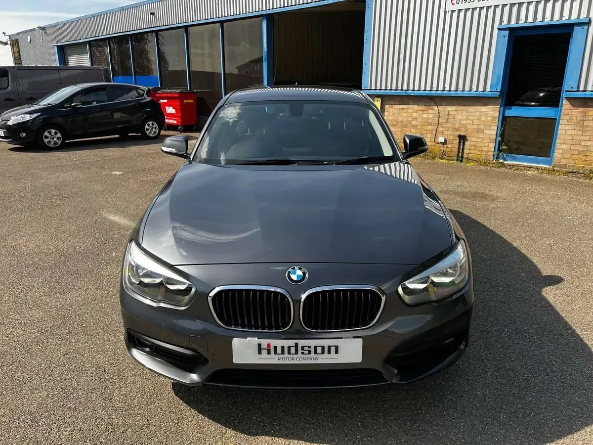 Used BMW 118 2015 Grey Hatchback
