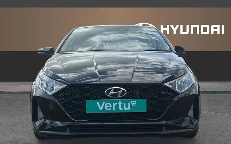 Używany Hyundai i20 SE 101 KM (74 kW) 2023 Czarny Hatchback